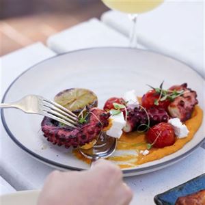 Mezedes – Postcards from Greece at Taverna