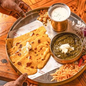 Sarson Da Saag & Makki Di Roti is Here at Chatkazz Canberra! 